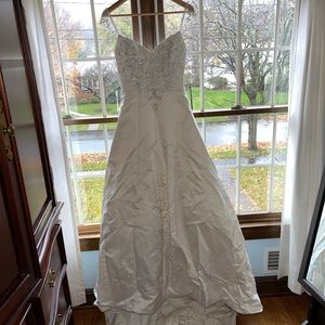 Wedding dress, Christina Wu, Size 4, great condition